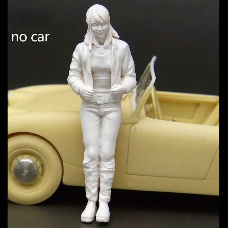 1/35 1950s Civilian Female, Resin Model Figure Kit, Historical Theme, Unassembled and Unpainted