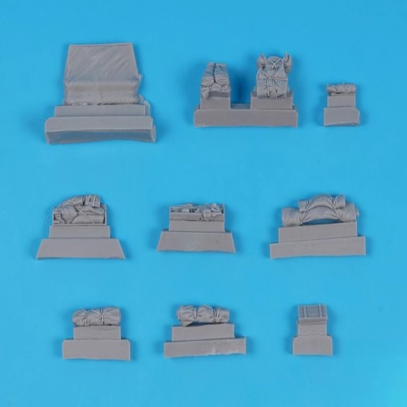 1/72 WWII M4A1 Halftrack Accessories, Resin Model Vehicle Kit, Unassembled and Unpainted