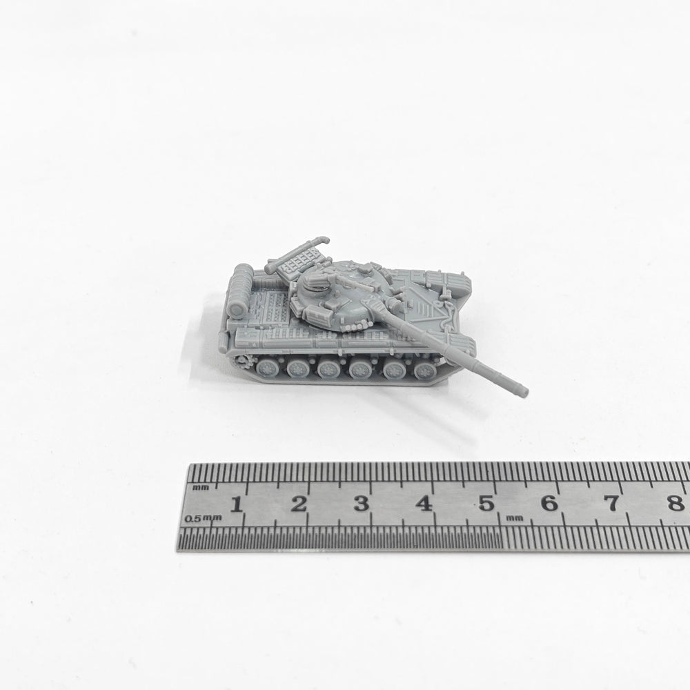 1/144 Cold War T-64A Main Battle Tank, Resin Model Vehicle Kit, Unassembled and Unpainted
