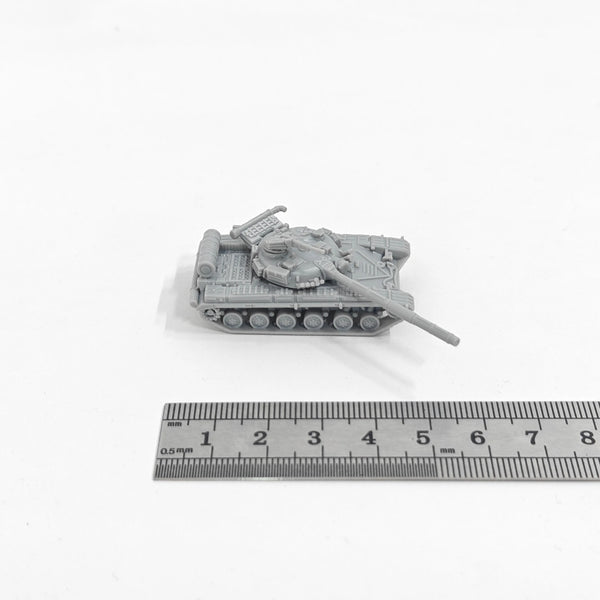 1/144 Cold War T-64A Main Battle Tank, Resin Model Vehicle Kit, Unassembled and Unpainted