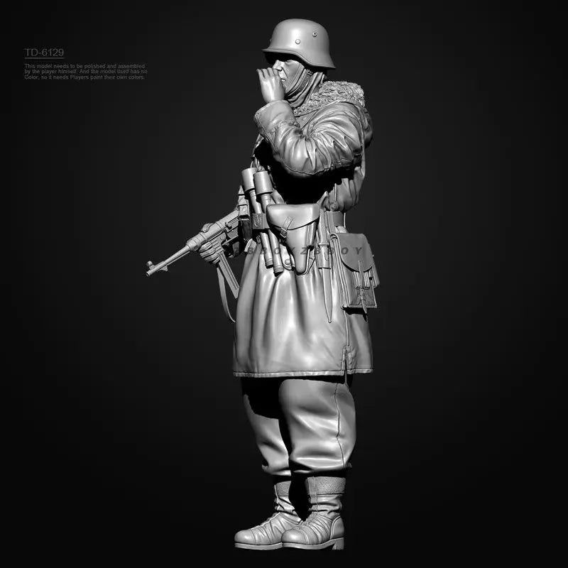 75mm WWII German Soldier with Winter Greatcoat, Resin Model Figure Kit, Unassembled and Unpainted