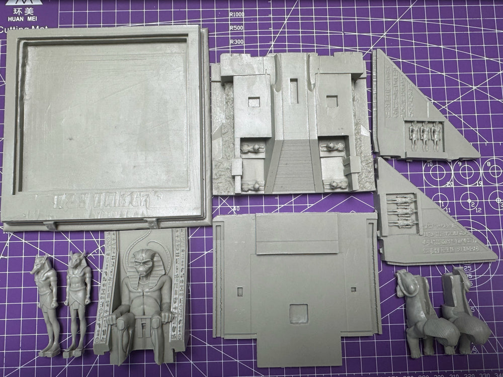 1/24 Ancient Egyptian Temple Pharaoh, 5 Figures, Resin Model Diorama Kit, Unassembled and Unpainted