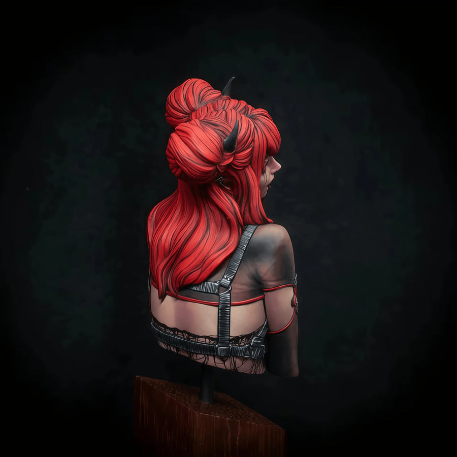Ash Cyberpunk Succubus Red Hair 1/10 Resin Bust Kit - resin model view 3