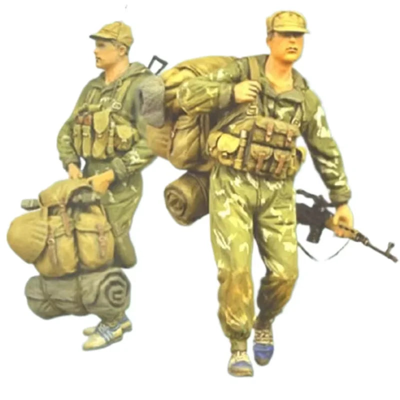 1/35 Modern Russian Air Force Scout, 2 Figures, Resin Model Figure Kit, Unassembled and Unpainted