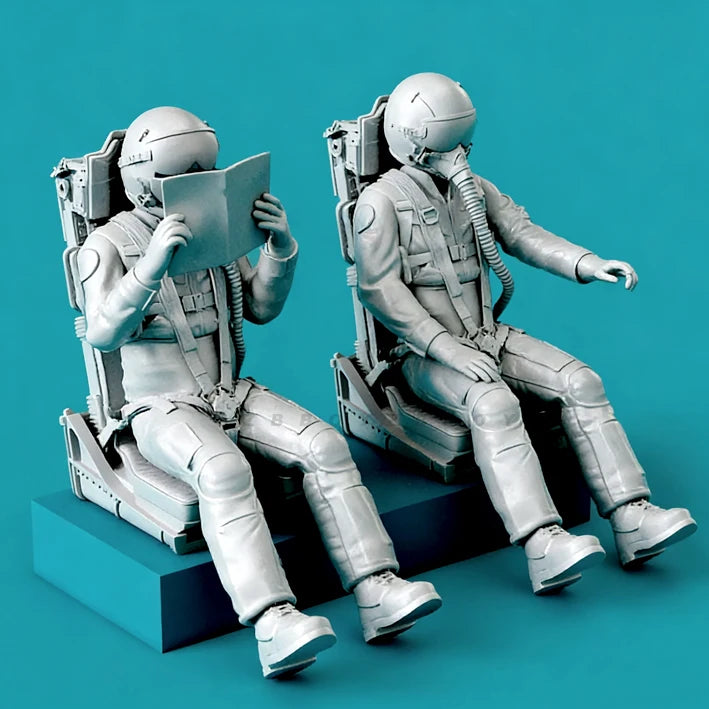 1/32 Modern Futuristic Soldiers Resting in Armor, 2 Figures, Resin Model Figure Kit, Unassembled and Unpainted