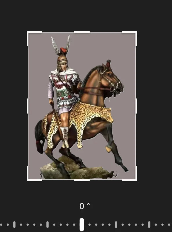 1/24 Ancient Scythian Mounted Warrior with Horned Helmet, Resin Model Figure Kit, Unassembled and Unpainted