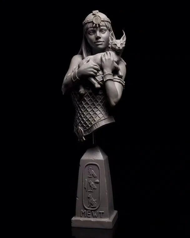 1/10 Ancient Egyptian Woman, Resin Model Bust Kit, Unassembled and Unpainted
