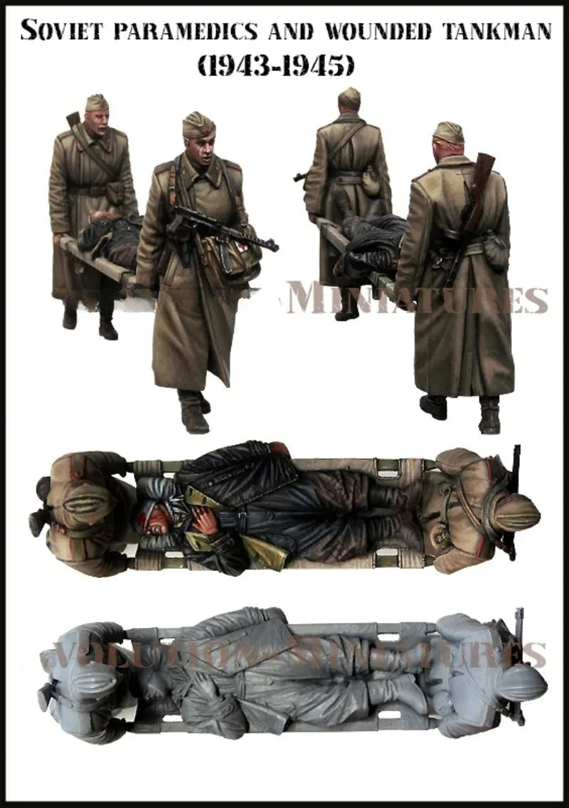 1/35 WWII Soviet Paramedics with Wounded Tankman, 3 Figures, Resin Model Figure Kit, Unassembled and Unpainted