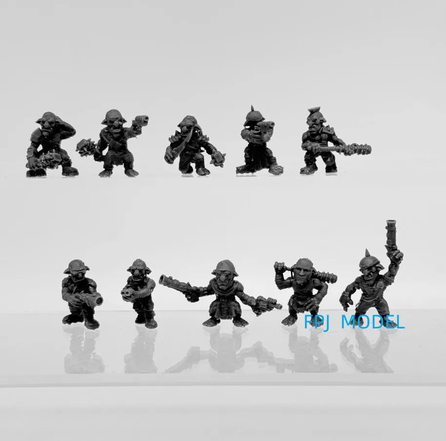 28mm Goblin Warriors, 24 Figures, Resin Model Figure Kit, Fantasy Theme, Unassembled and Unpainted