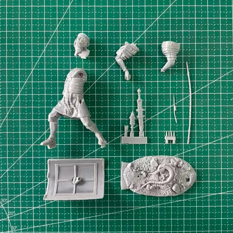 75mm Ancient Roman Legionary Attacking with Shield, Resin Model Figure Kit, Unassembled and Unpainted