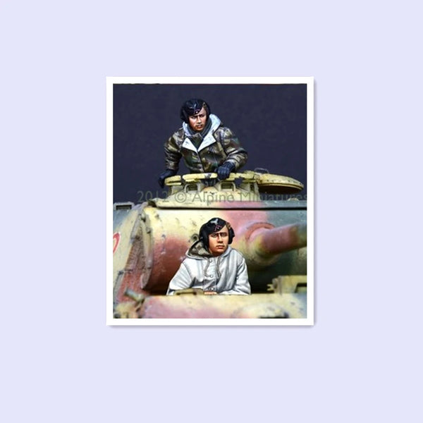 1/35 WWII Panther Tank Commander and Loader, 2 Figures, Resin Model Figure Kit, Unassembled and Unpainted