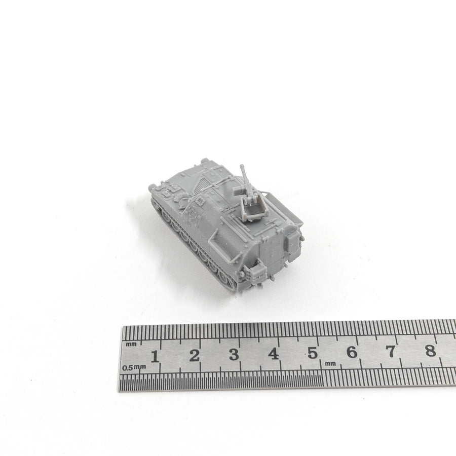 1/144 Scale M992 Field Artillery Ammunition Support Vehicle MODEL KIT