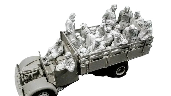 1/35 WWII Soviet Infantry Truck Transport, 16 Figures, Resin Model Figure Kit, Unassembled and Unpainted