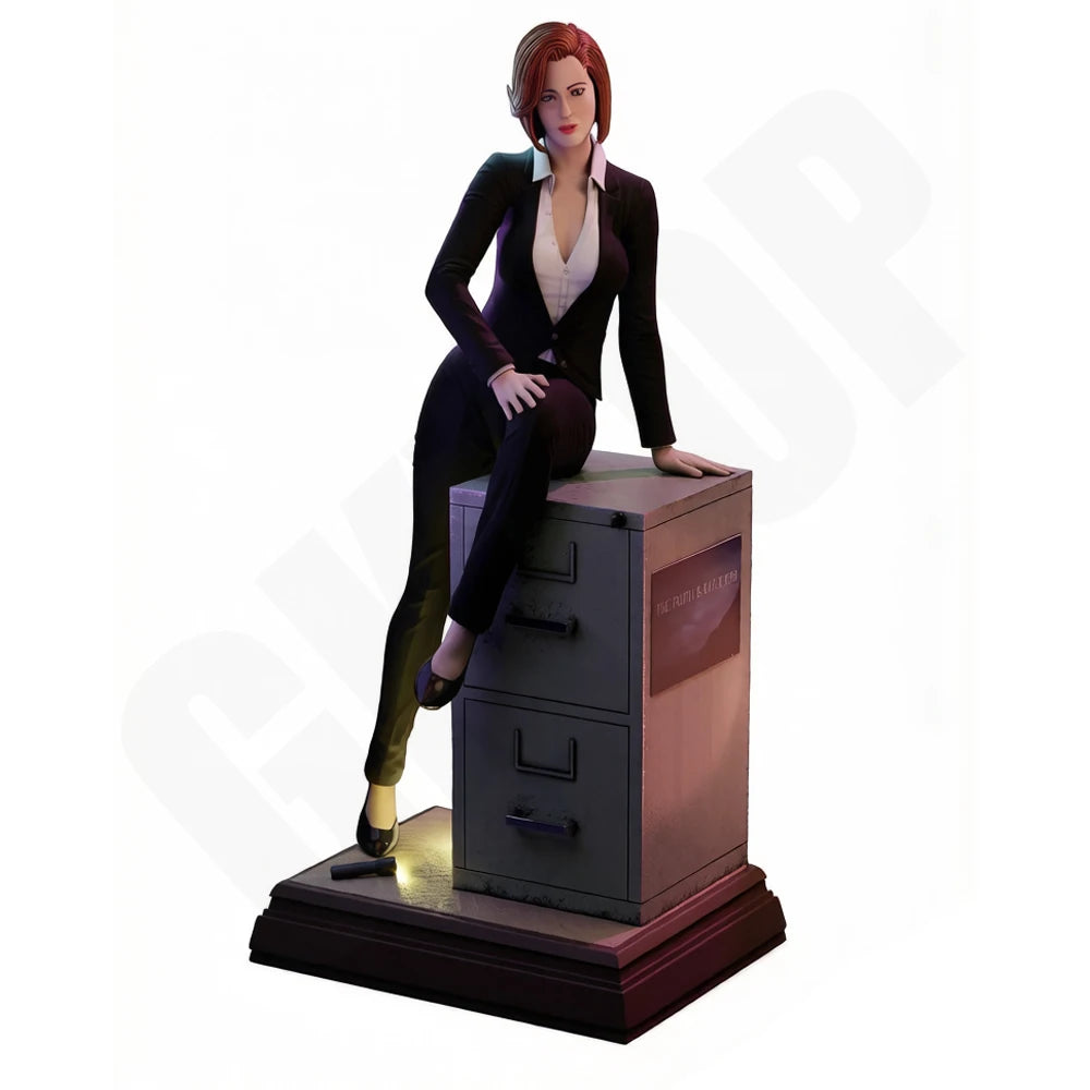 1/24 Office Suit Lady, Resin Model Figure Kit, Unassembled and Unpainted