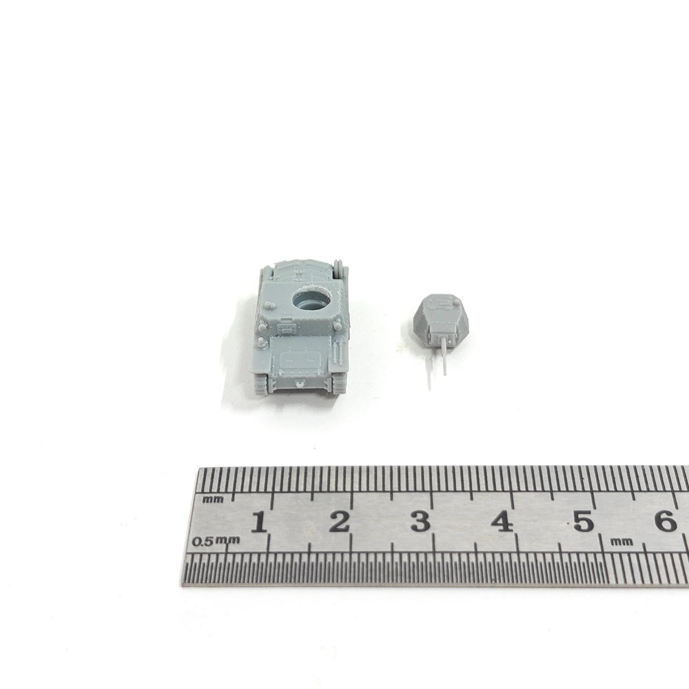 1/144 WWII Italian L6/40 Light Tank, Resin Model Vehicle Kit, Unassembled and Unpainted