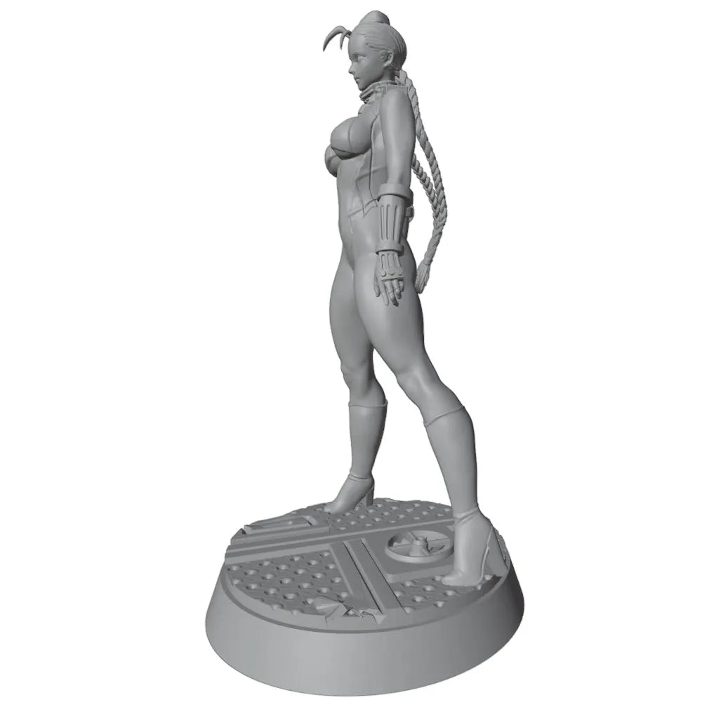 1/24 Sci-Fi Pin-Up with Blonde Braid, Resin Model Figure Kit, Unassembled and Unpainted
