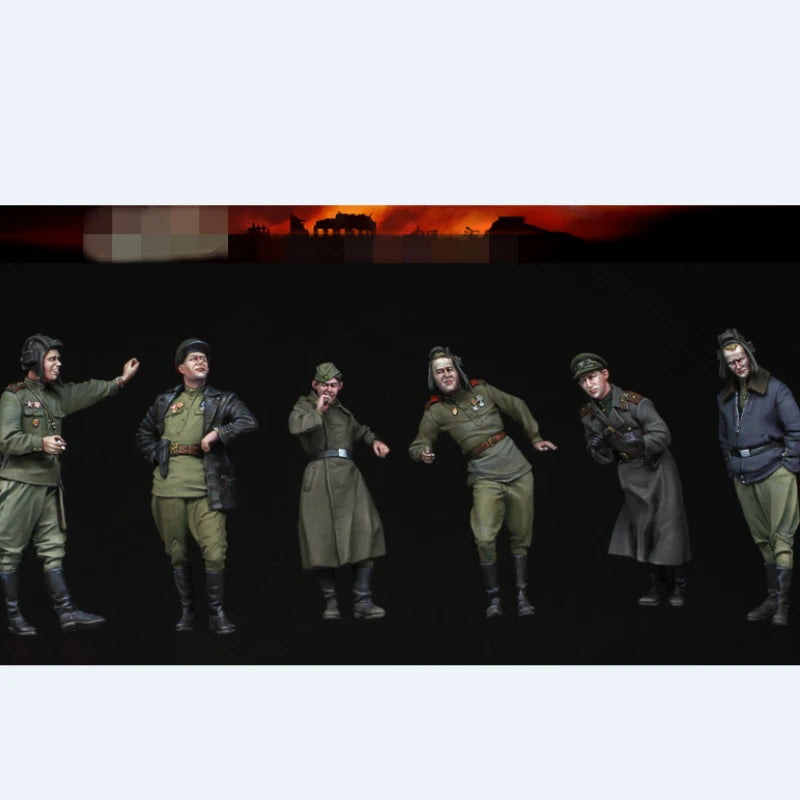 1/35 WWII Soviet Tank Crew, 6 Figures, Resin Model Figure Kit, Unassembled and Unpainted