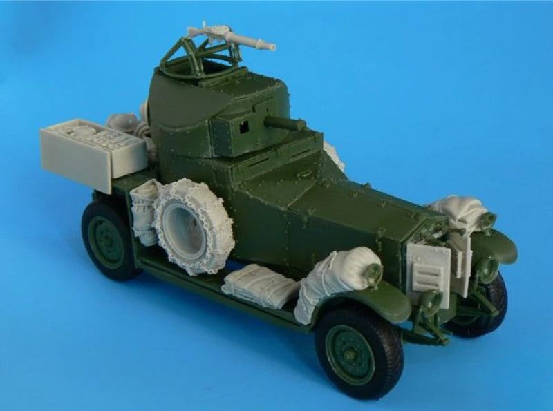 1/35 WWI Armored Truck, Resin Model Vehicle Kit, Unassembled and Unpainted