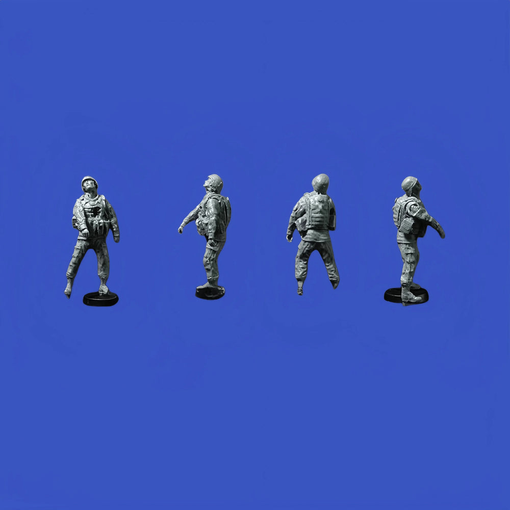 1/35 Modern Military Soldiers Set, 4 Figures, Resin Model Figure Kit, Unassembled and Unpainted