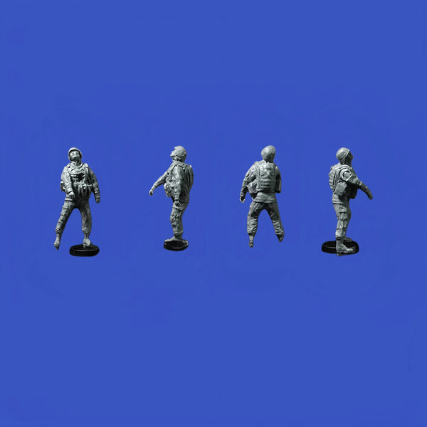 1/35 Modern Military Soldiers Set, 4 Figures, Resin Model Figure Kit, Unassembled and Unpainted