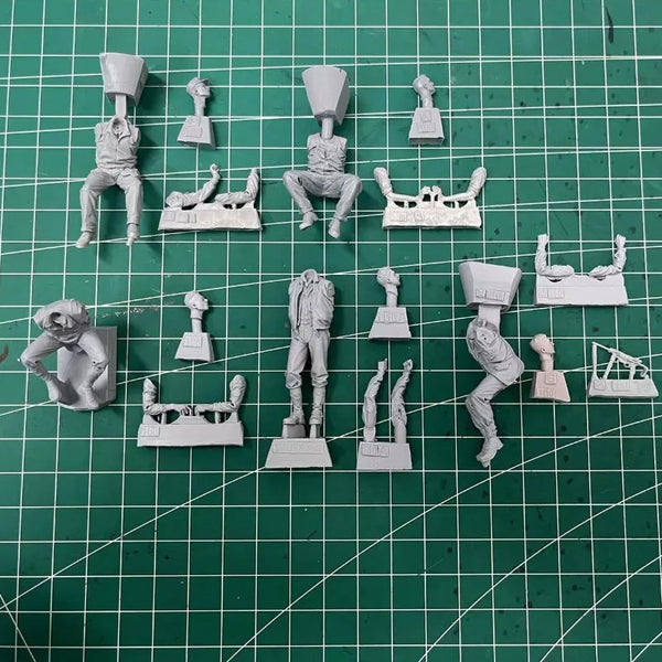1/35 WWII Allied U.S. Tank Crew, 5 Figures, Resin Model Figure Kit, Unassembled and Unpainted