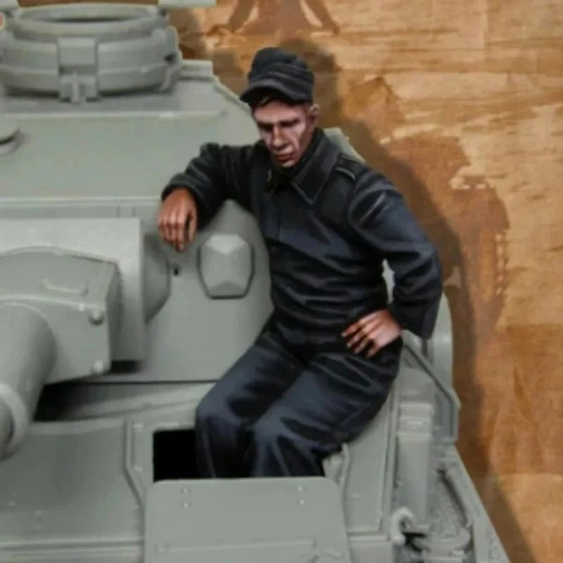 WWII German Panzer Crew — 1/35 Resin Figure Set