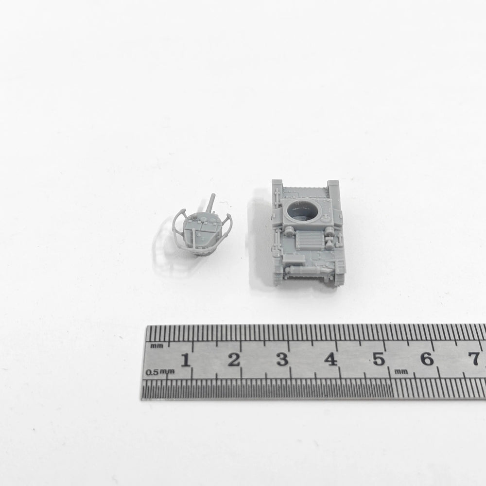 1/144 WWII Soviet T-26B Light Tank, Resin Model Vehicle Kit, Unassembled and Unpainted