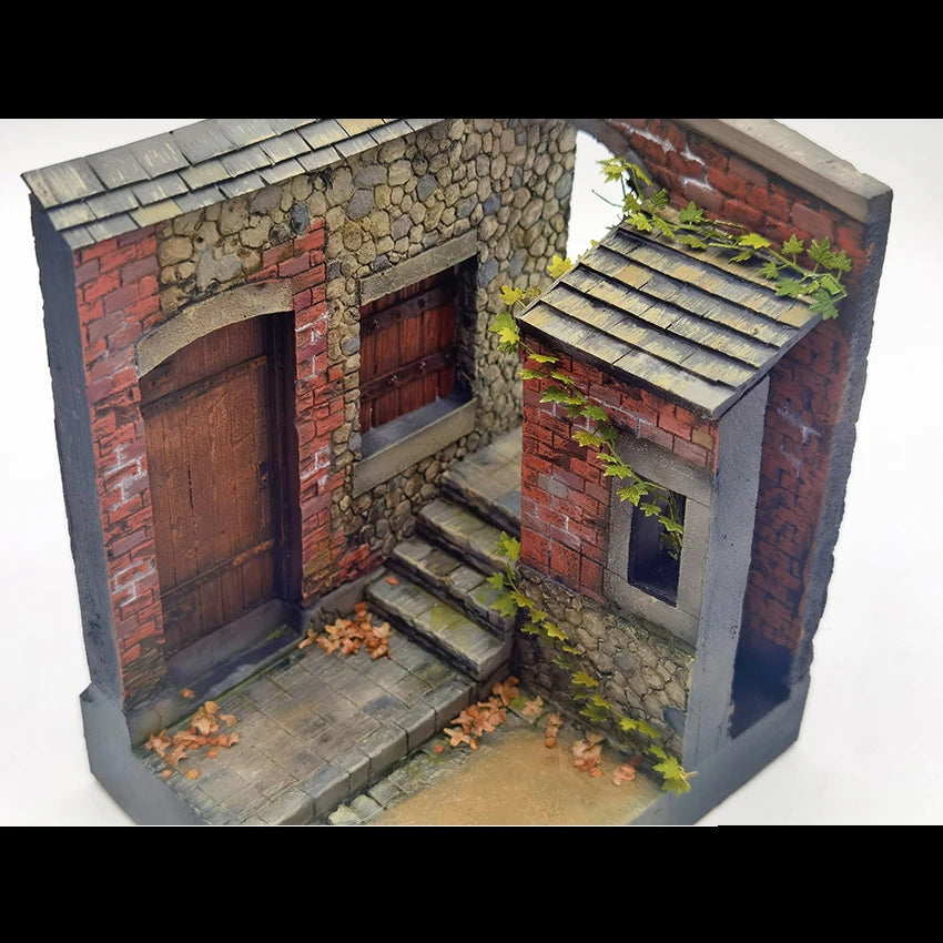 1/35 Ruined Building, Resin Model Terrain Kit, Historical Theme, Unpainted