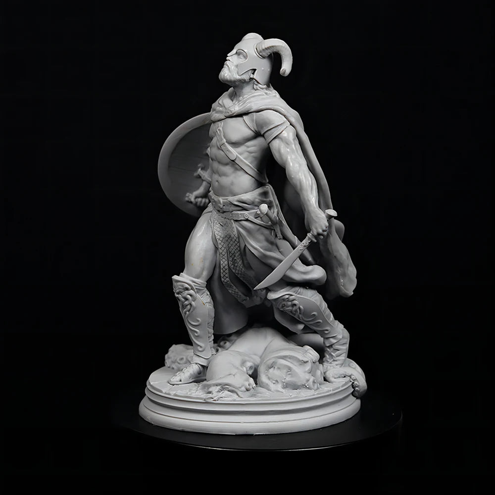 1/24 Spiral-Horned Demon Lord with Cloak, Resin Model Figure Kit, Fantasy Theme, Unassembled and Unpainted