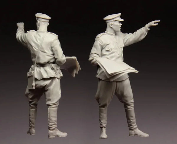 1/35 WWII Soviet Officers Command Group, Resin Model Figure Kit, Unassembled and Unpainted