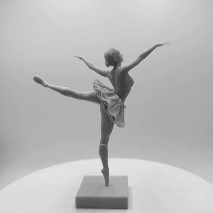 1/24 Modern Ballet Dancer, Resin Model Figure Kit, Unassembled and Unpainted