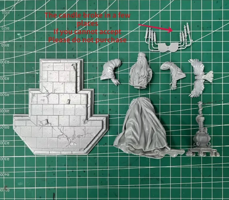 1/24 Old Magician Wizard, Resin Model Figure Kit, Fantasy Theme, Unassembled and Unpainted