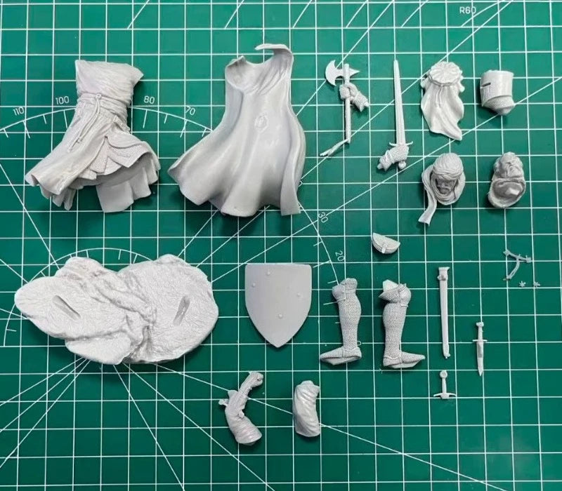 1/24 Medieval Knight Templar Crusader, Resin Model Figure Kit, Unassembled and Unpainted