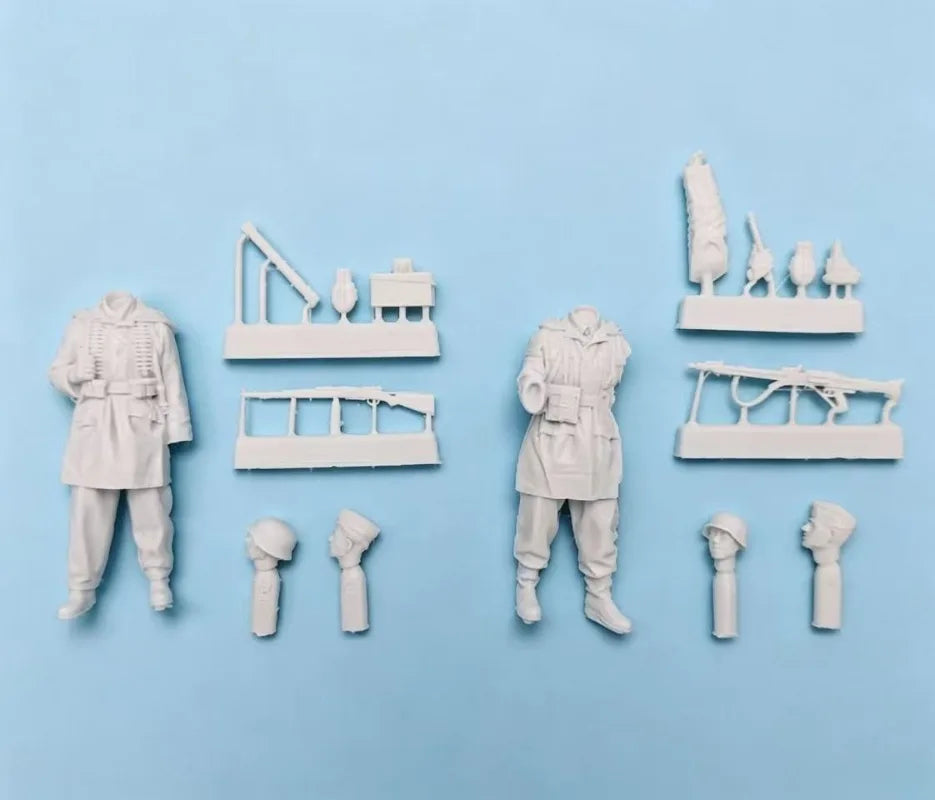 1/35 WWI German Imperial Army Soldiers, 2 Figures, Resin Model Figure Kit, Unassembled and Unpainted