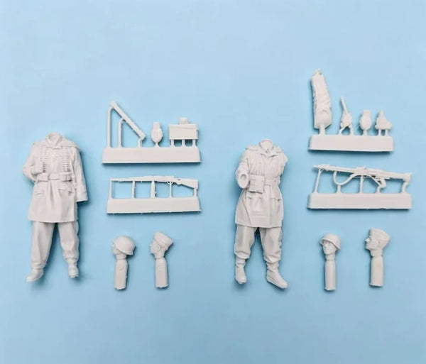 1/35 WWI German Imperial Army Soldiers, 2 Figures, Resin Model Figure Kit, Unassembled and Unpainted