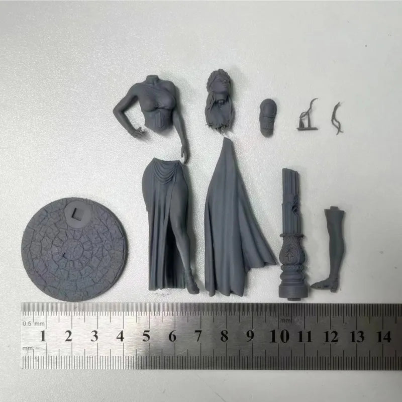 1/24 Ancient Greek Goddess Warrior, Resin Model Figure Kit, Unassembled and Unpainted