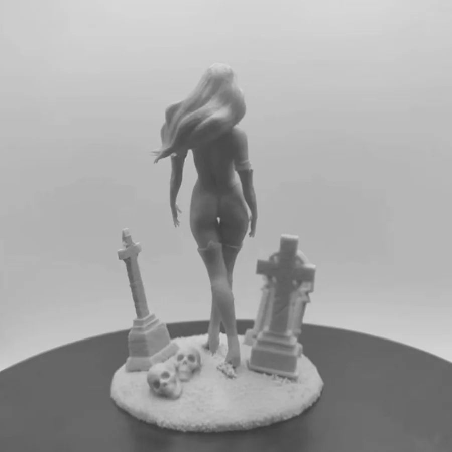 1/24 Medieval Ghost Queen, Resin Model Diorama Kit, Unassembled and Unpainted