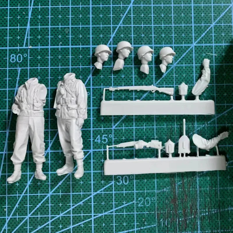 1/35 WWI US Infantry Soldiers, 2 Figures, Resin Model Figure Kit, Unassembled and Unpainted