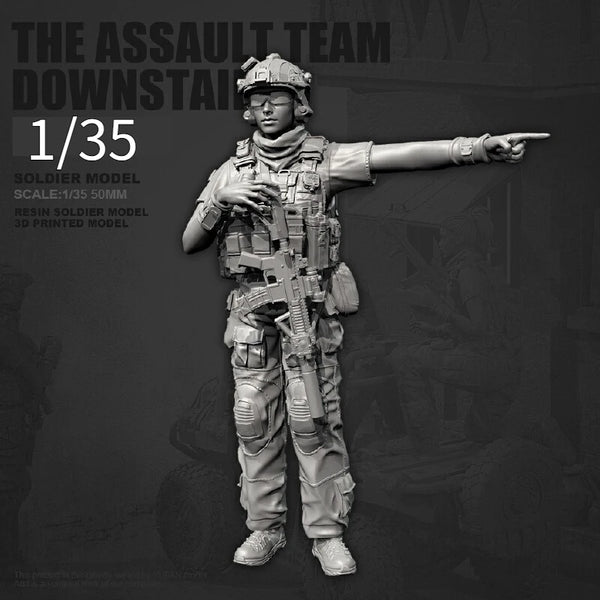 1/35 Modern Female Tactical Operator Pointing, Resin Model Figure Kit, Unassembled and Unpainted