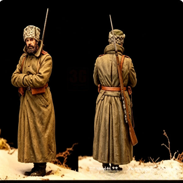 1/35 Medieval Orthodox Clergy Guard, 2 Figures, Resin Model Figure Kit, Unassembled and Unpainted