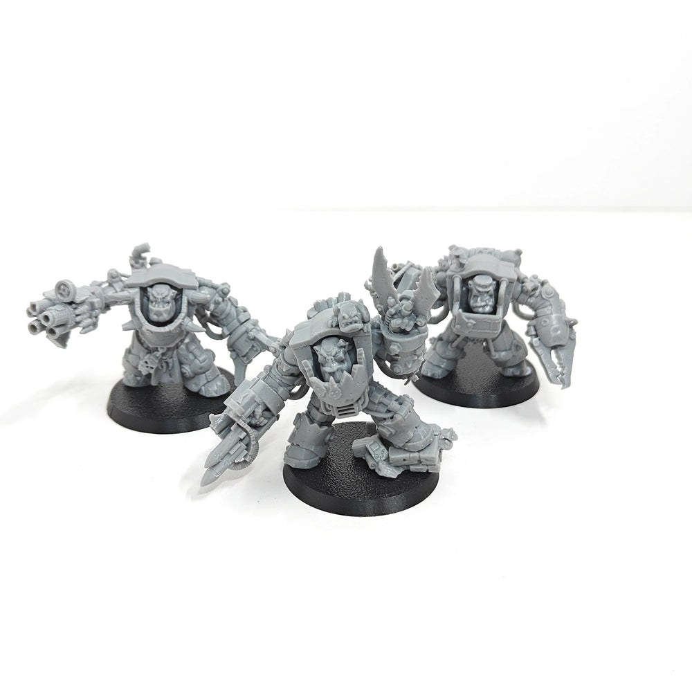 Orc Warrior Squad, 3 Figures, Resin Model Figure Kit, Fantasy Theme, Unassembled and Unpainted