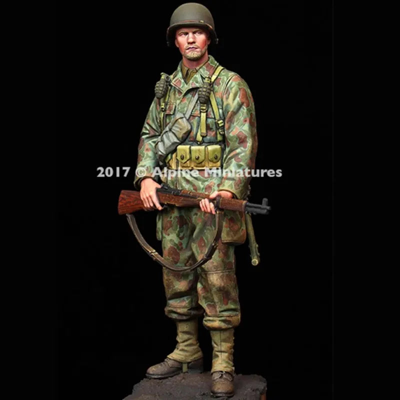 1/16 WWII American Infantryman at Attention, Resin Model Figure Kit, Unassembled and Unpainted