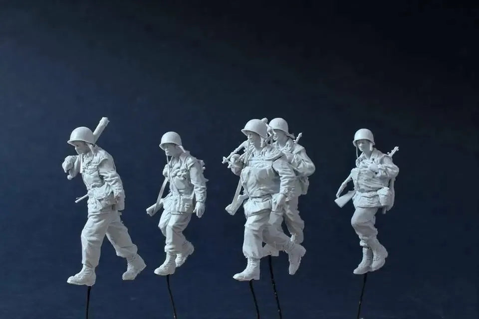 WWI Soldiers, 5 Figures, Resin Model Figure Kit, Unassembled and Unpainted