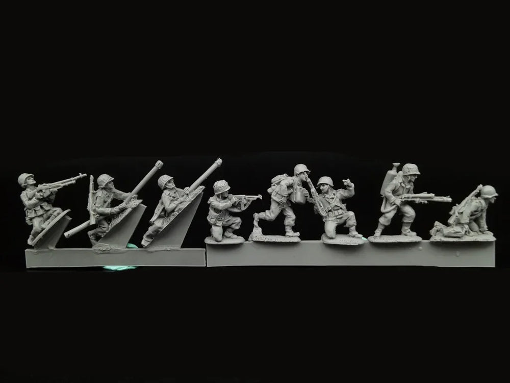 1/72 WWII Allied US Infantry, 7 Figures, Resin Model Figure Kit, Unassembled and Unpainted