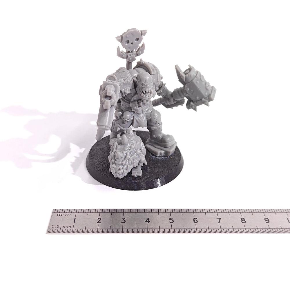 32mm Orc Warriors, 3 Figures, Resin Model Figure Kit, Fantasy Theme, Unassembled and Unpainted