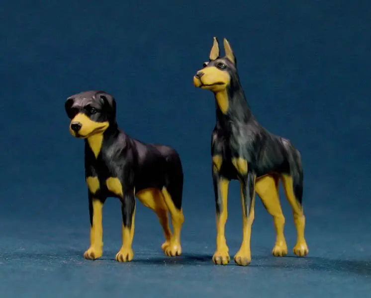 1/35 Modern Military Working Dogs, 2 Figures, Resin Model Figure Kit, Unassembled and Unpainted