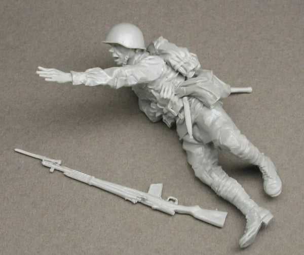 1/35 WWI Infantry Bayonet Charge and Casualty, Resin Model Figure Kit, Unassembled and Unpainted