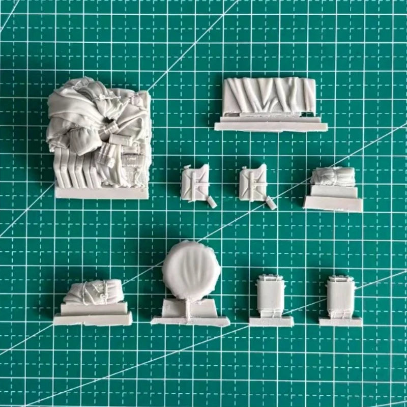 1/35 WWII German Type 82 Truck, Resin Model Vehicle Kit, Unassembled and Unpainted