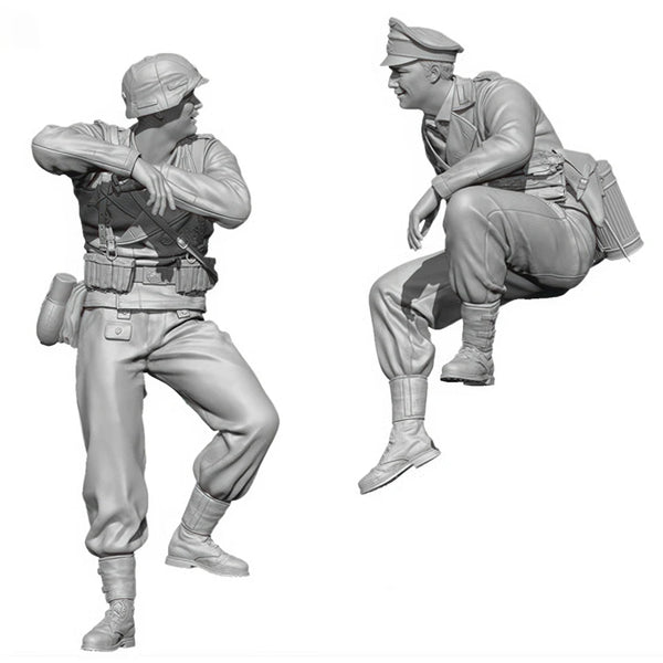 1/35 WWI Crew Soldiers, 2 Figures, Resin Model Figure Kit, Unassembled and Unpainted