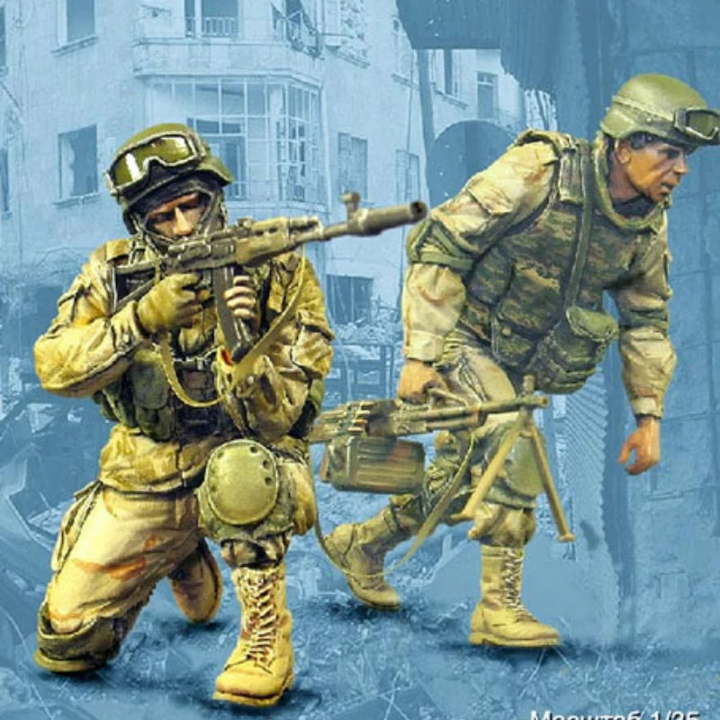 1/35 Modern Russian Infantry in Digital Camouflage, 2 Figures, Resin Model Figure Kit, Unassembled and Unpainted